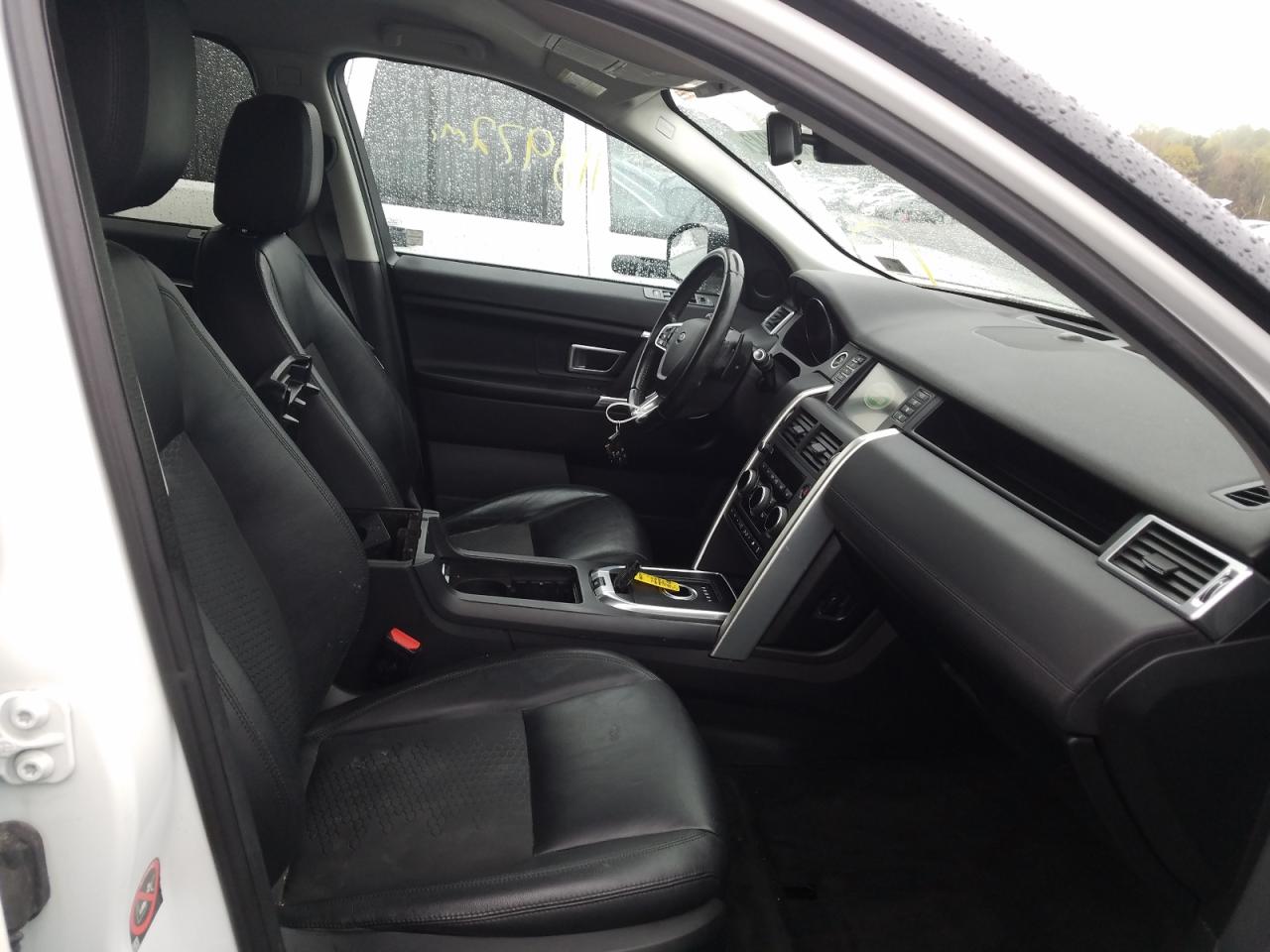 Photo 5 from auction – 2015 LAND ROVER DISCOVERY with VIN SALCP2BG2FH523912