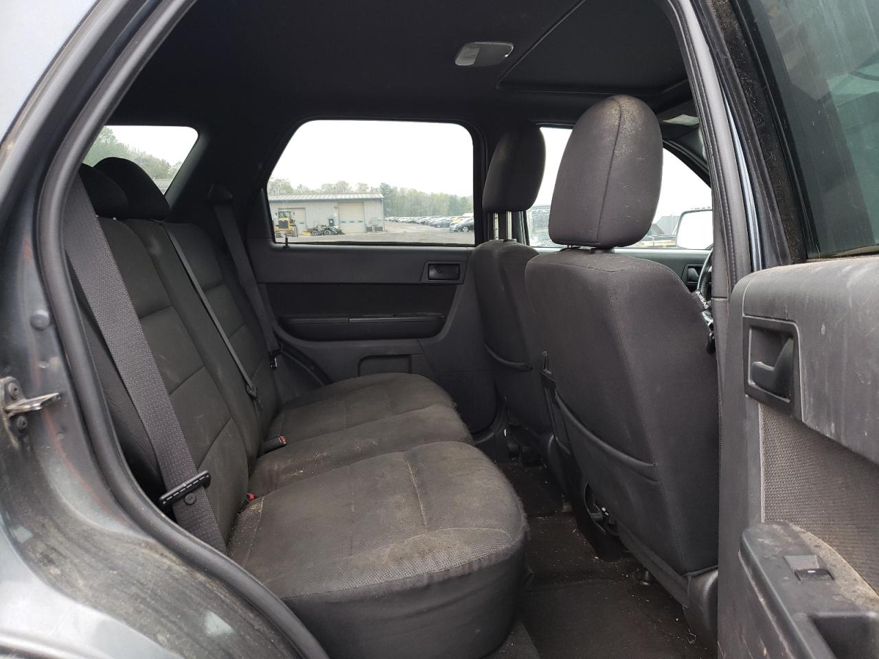 Photo 6 from auction – 2009 FORD ESCAPE XLT with VIN 1FMCU03G09KD13752