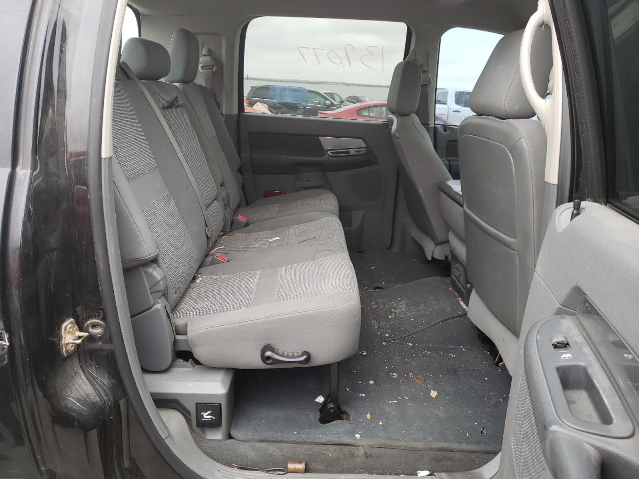 Photo 6 from auction – 2007 DODGE RAM 1500 with VIN 3D7KS19D27G700497