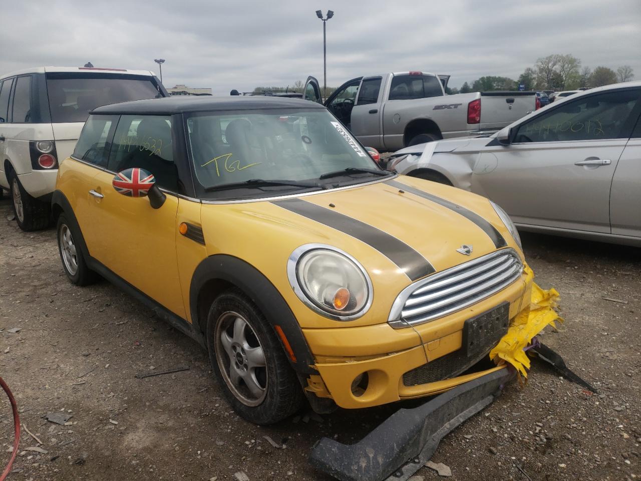 MINI COOPER 2009 with VIN WMWMF33549TU73854 - Photo from auction