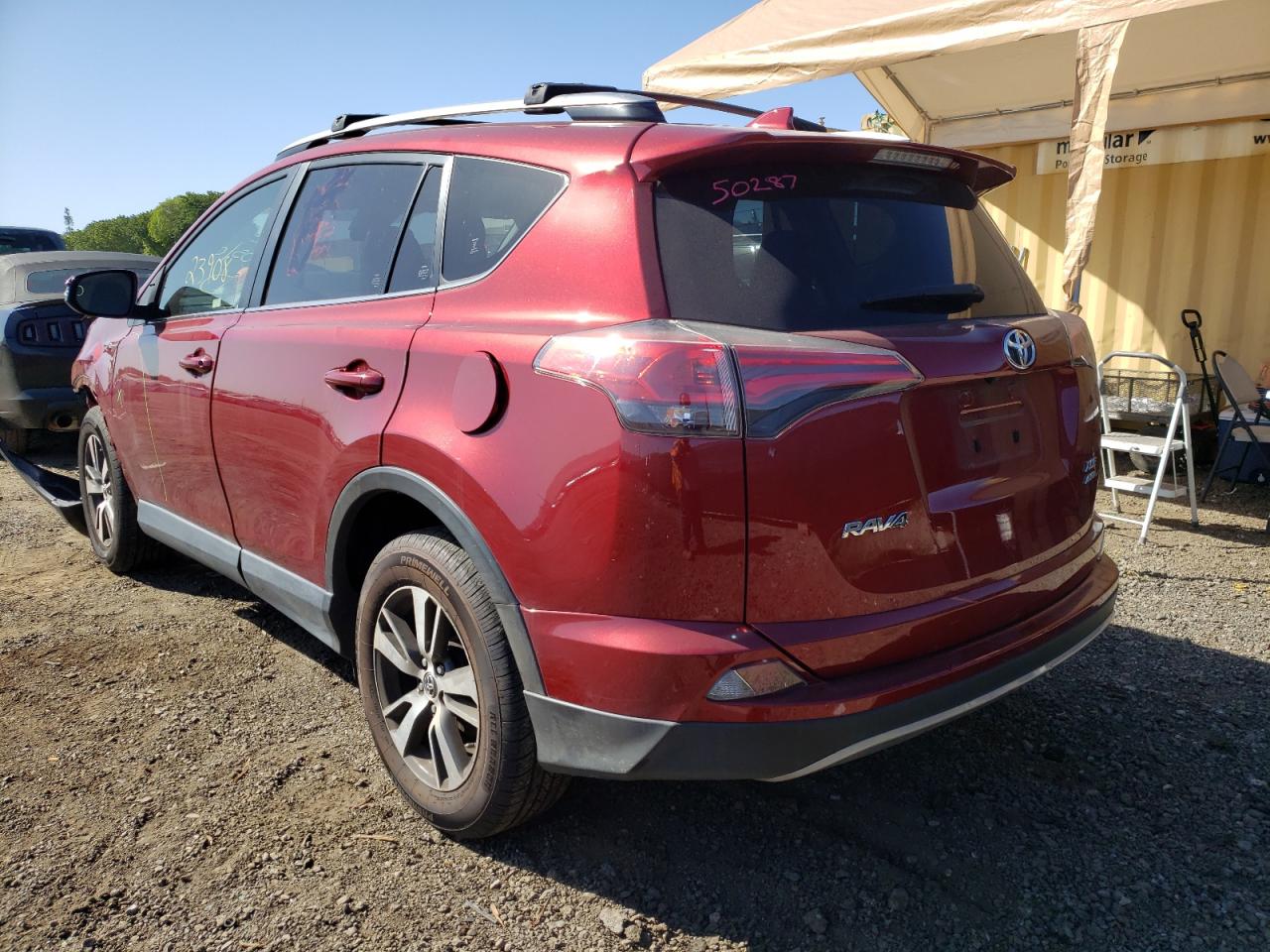 Photo 3 from auction – 2018 TOYOTA RAV4 ADVEN with VIN JTMRFREV9JD231617