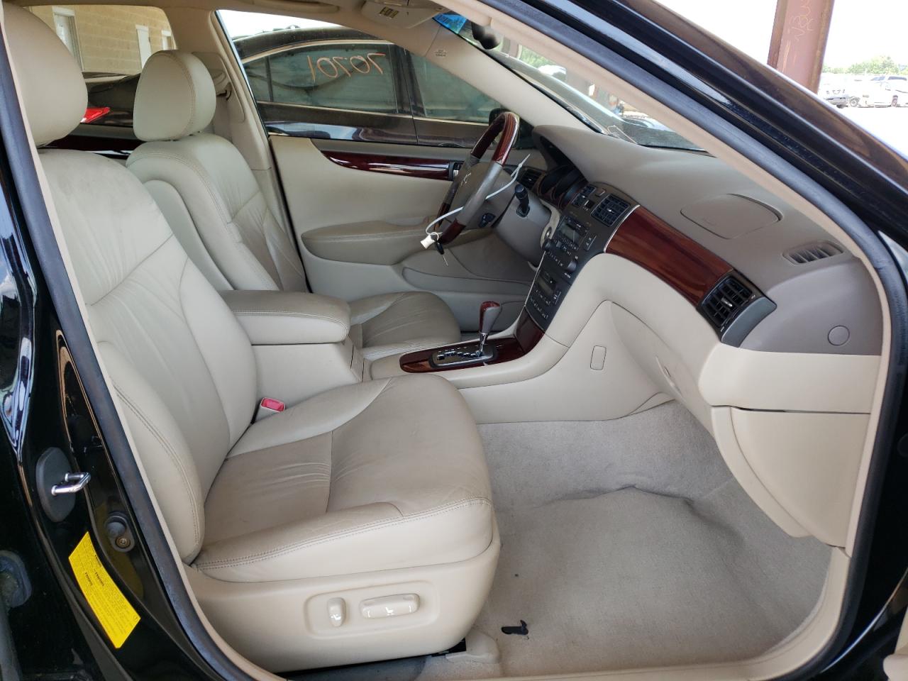 Photo 5 from auction – 2004 LEXUS ES 330 with VIN JTHBA30G645016697