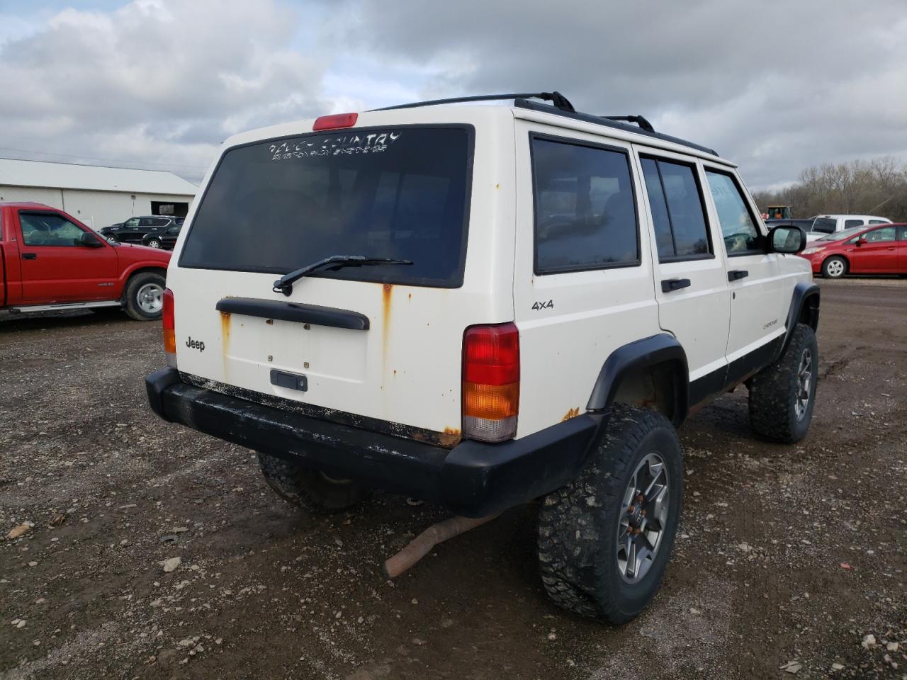 Photo 4 from auction – 1998 JEEP CHEROKEE S with VIN 1J4FJ68S0WL113416