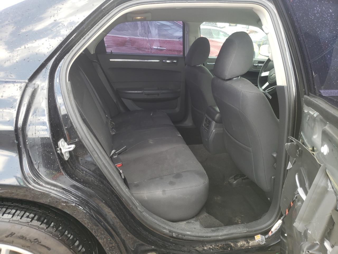Photo 6 from auction – 2009 CHRYSLER 300 LX with VIN 2C3KA43D29H528129