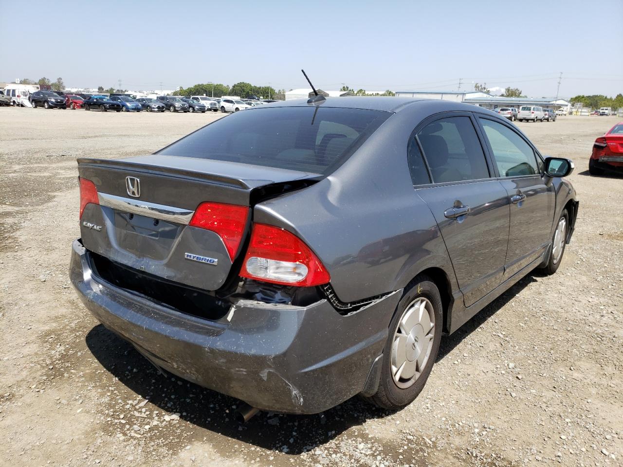 Photo 4 from auction – 2010 HONDA CIVIC with VIN JHMFA3F27AS004438