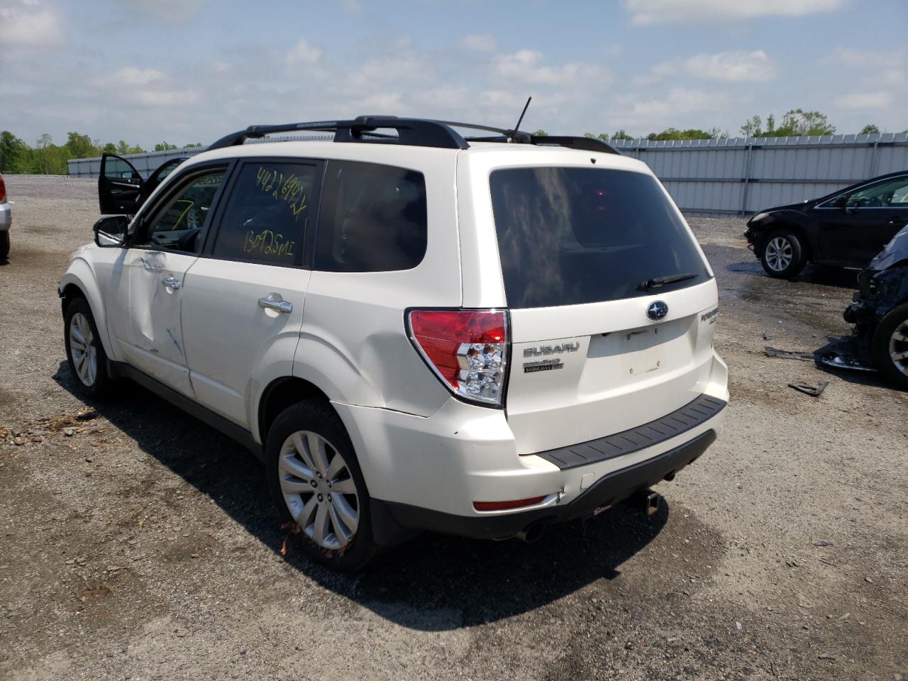 Photo 3 from auction – 2012 SUBARU FORESTER L with VIN JF2SHAEC7CH433266