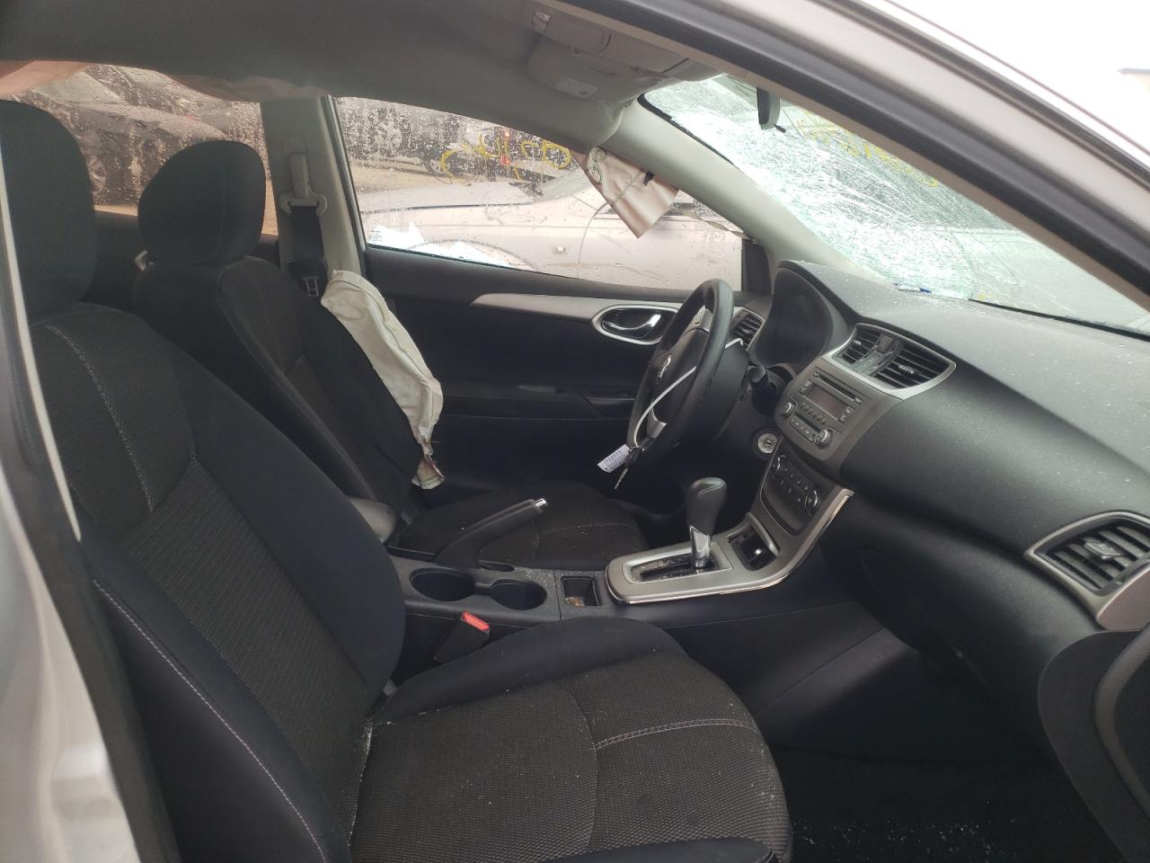 Photo 5 from auction – 2014 NISSAN SENTRA S with VIN 3N1AB7AP2EL689670
