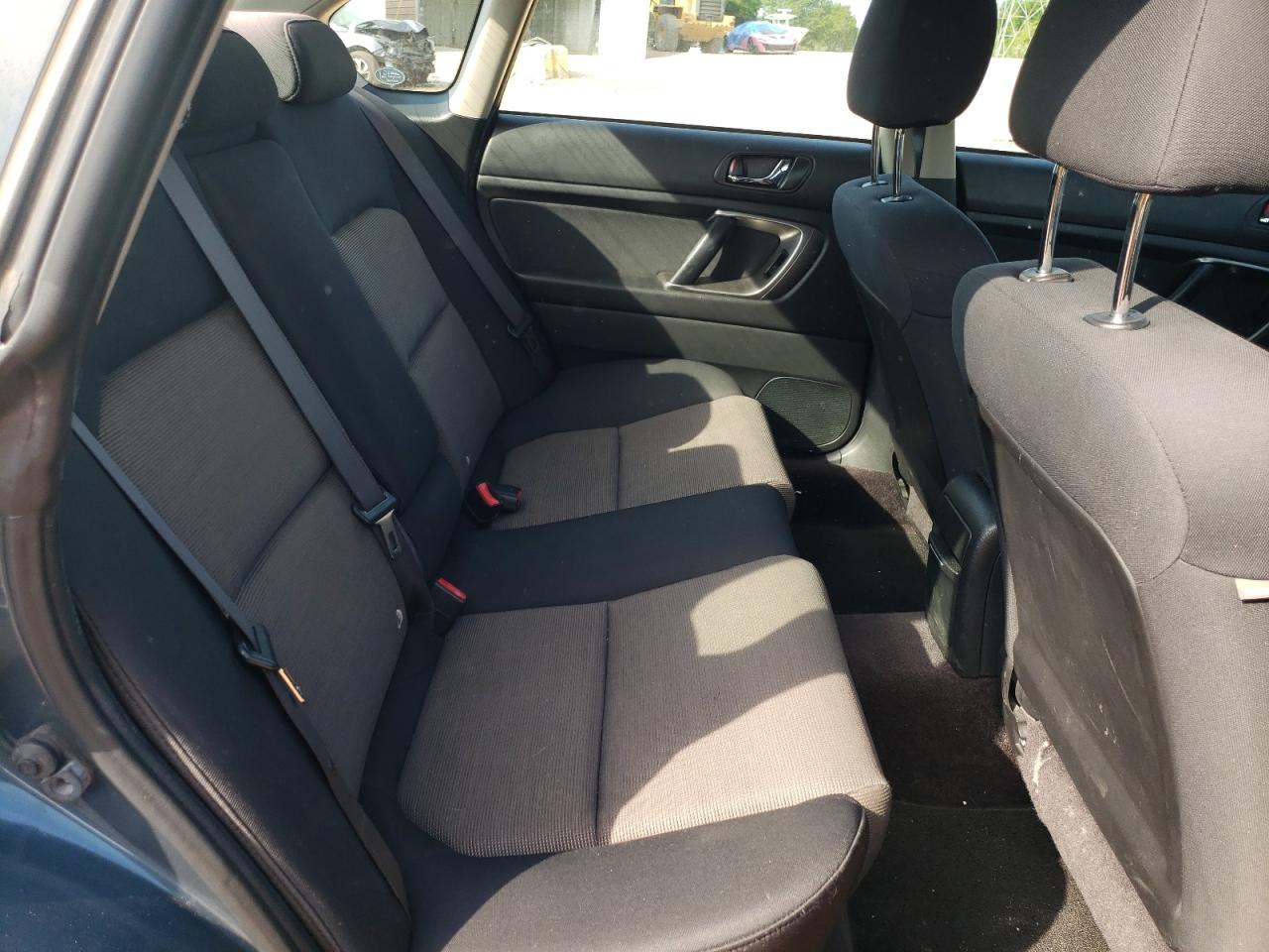 Photo 6 from auction – 2005 SUBARU LEGACY 2.5 with VIN 4S3BL616757220921