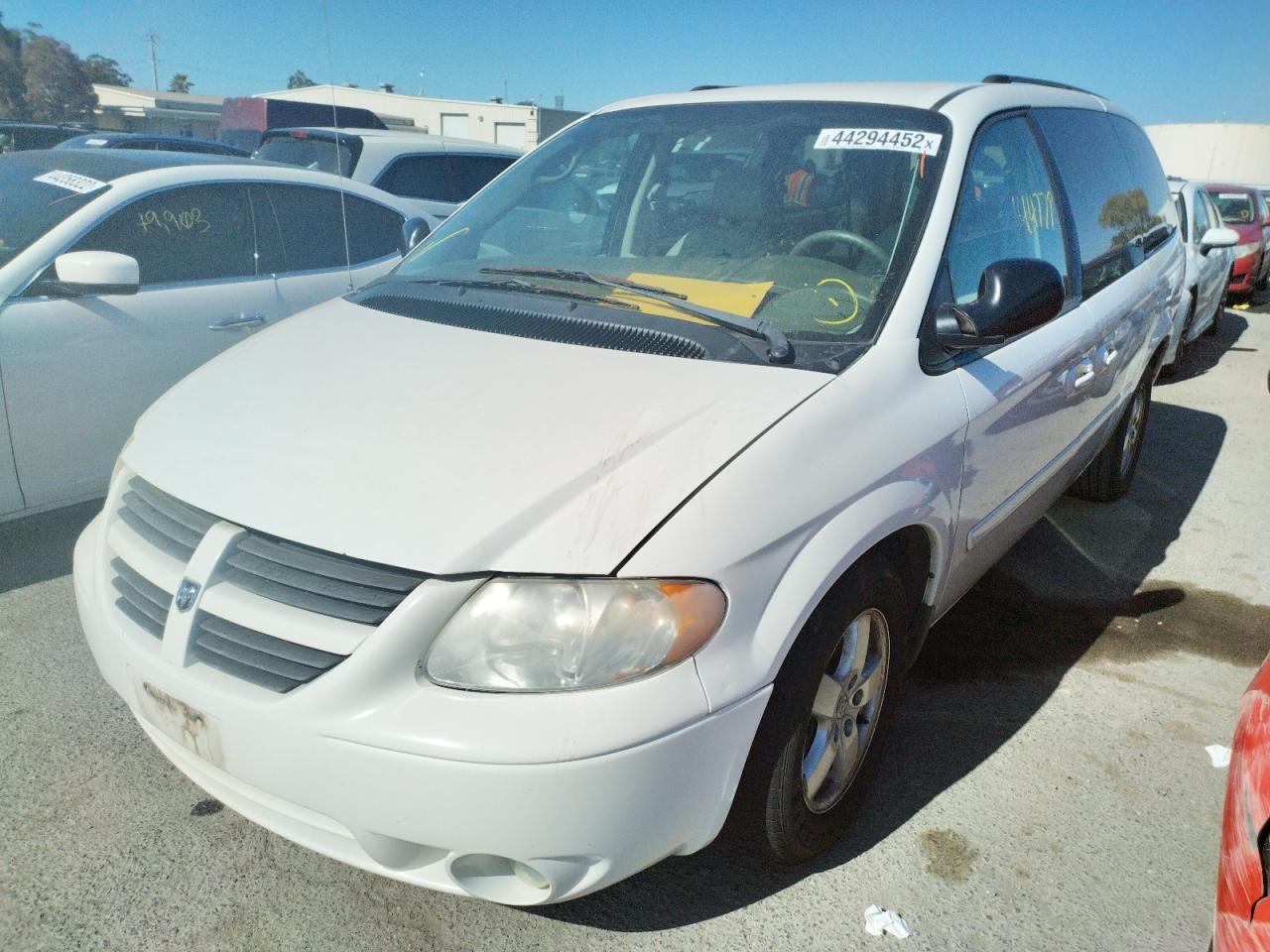 Photo 2 from auction – 2007 DODGE GRAND CARA with VIN 2D4GP44L87R344183