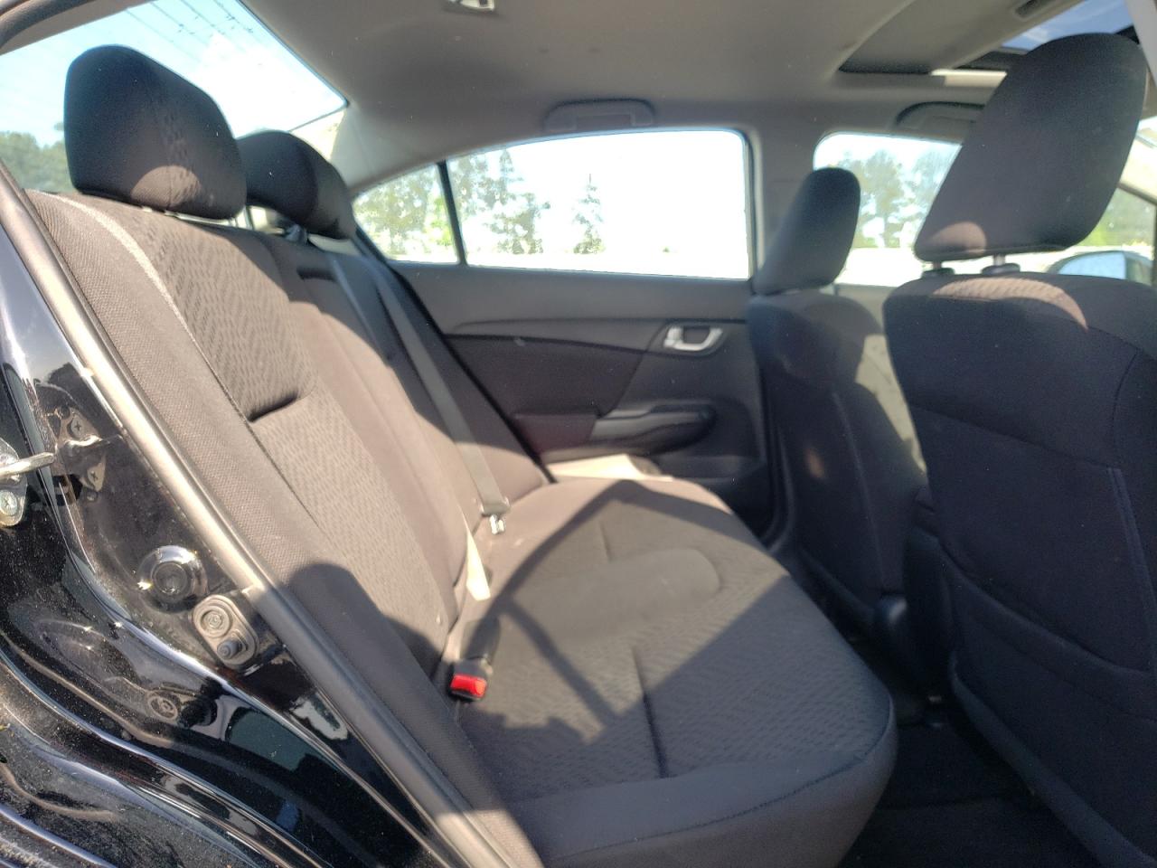 Photo 6 from auction – 2015 HONDA CIVIC EX with VIN 19XFB2F89FE241701