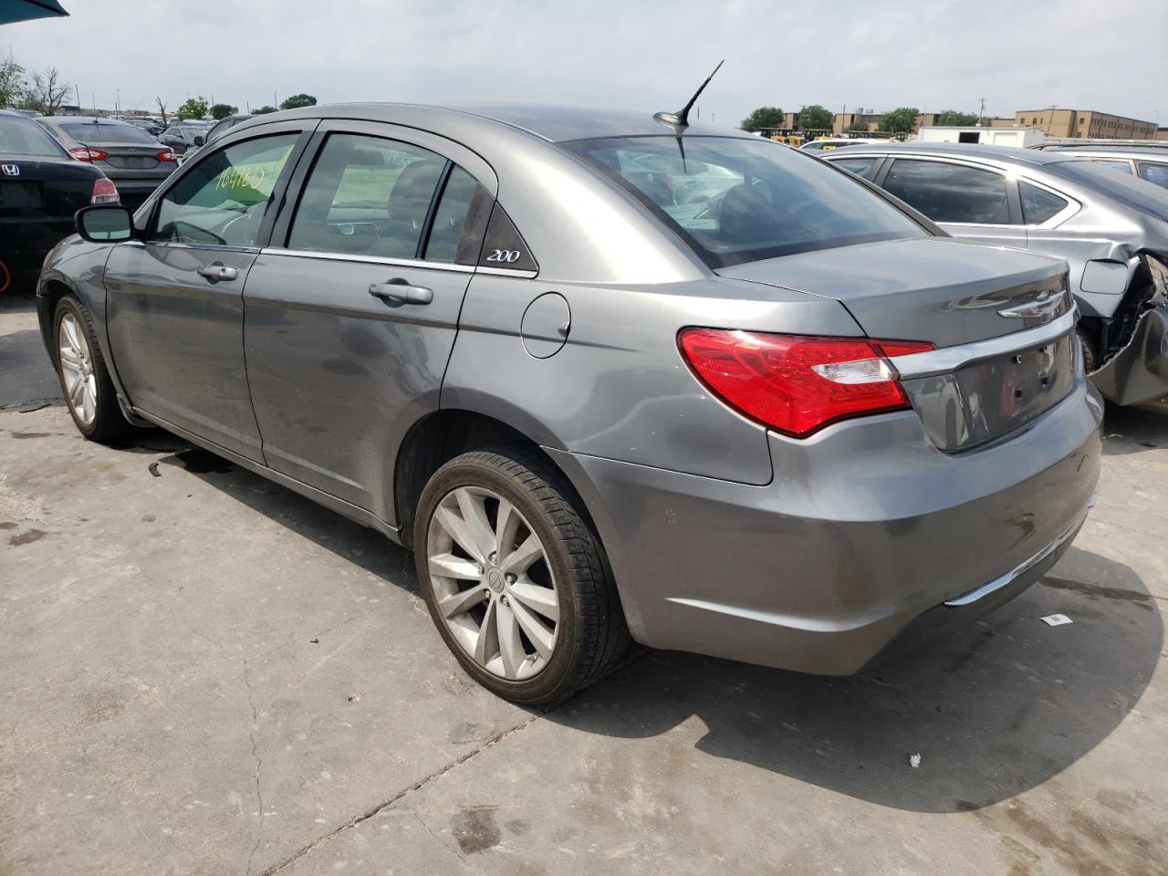 Foto 3 de la subasta – 2013 CHRYSLER 200 TOURIN con VIN 1C3CCBBB2DN734456