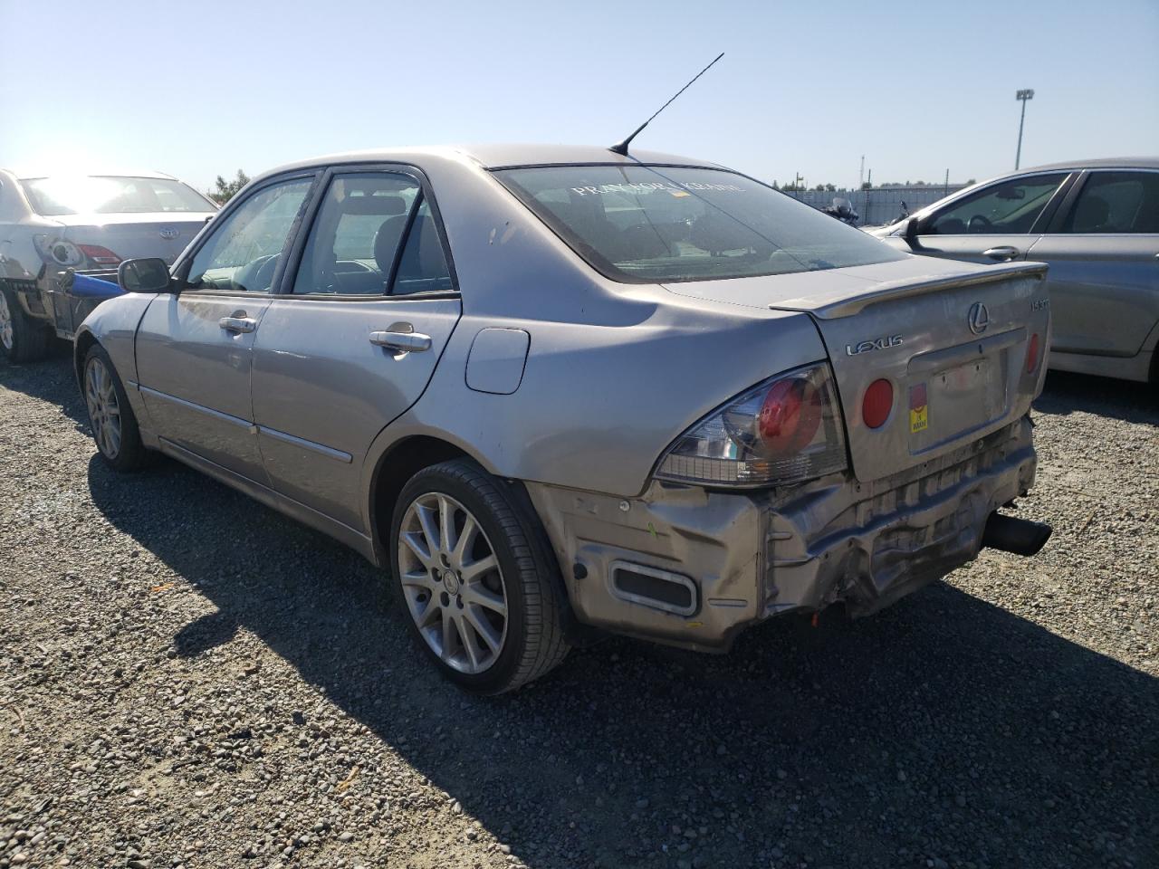 Photo 3 from auction – 2003 LEXUS IS 300 with VIN JTHBD192530073441