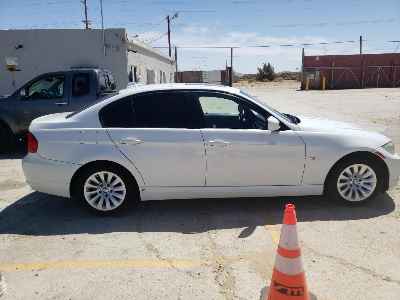 Photo 9 from auction – 2009 BMW 328 I SULE with VIN WBAPH53509A434290