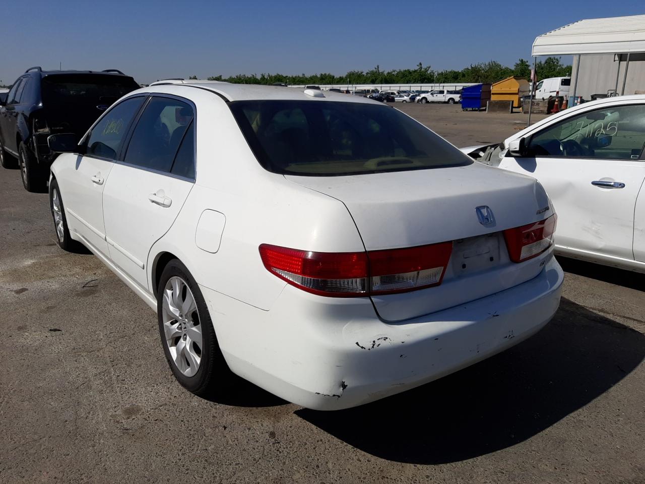 Photo 3 from auction – 2004 HONDA ACCORD EX with VIN JHMCM56714C009828