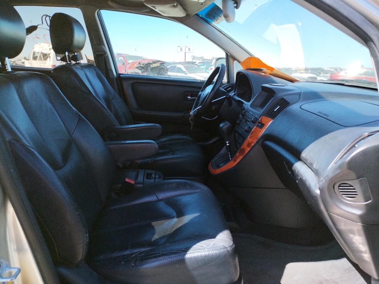 Photo 5 from auction – 2001 LEXUS RX 300 with VIN JTJGF10U210089574
