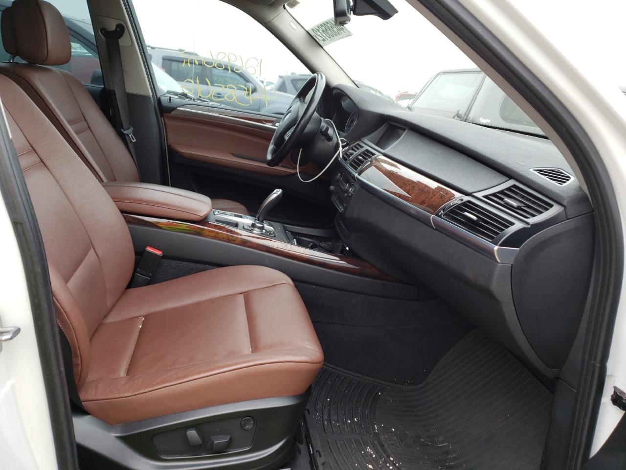 Photo 5 from auction – 2012 BMW X5 XDRIVE3 with VIN 5UXZV4C51CL753531