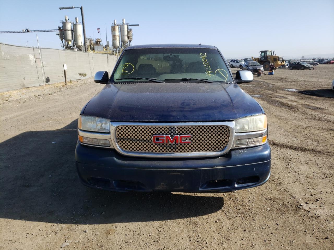 Photo 9 from auction – 2001 GMC NEW SIERRA with VIN 2GTEC19T511233068