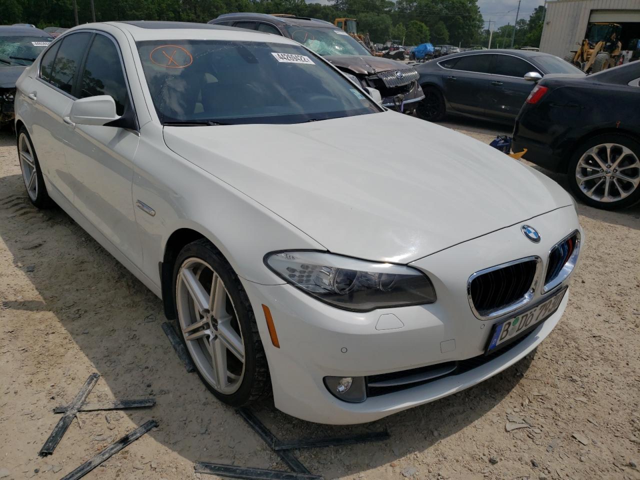 BMW 528 I 2012 with VIN WBAXG5C50CDW24986 - Photo from auction