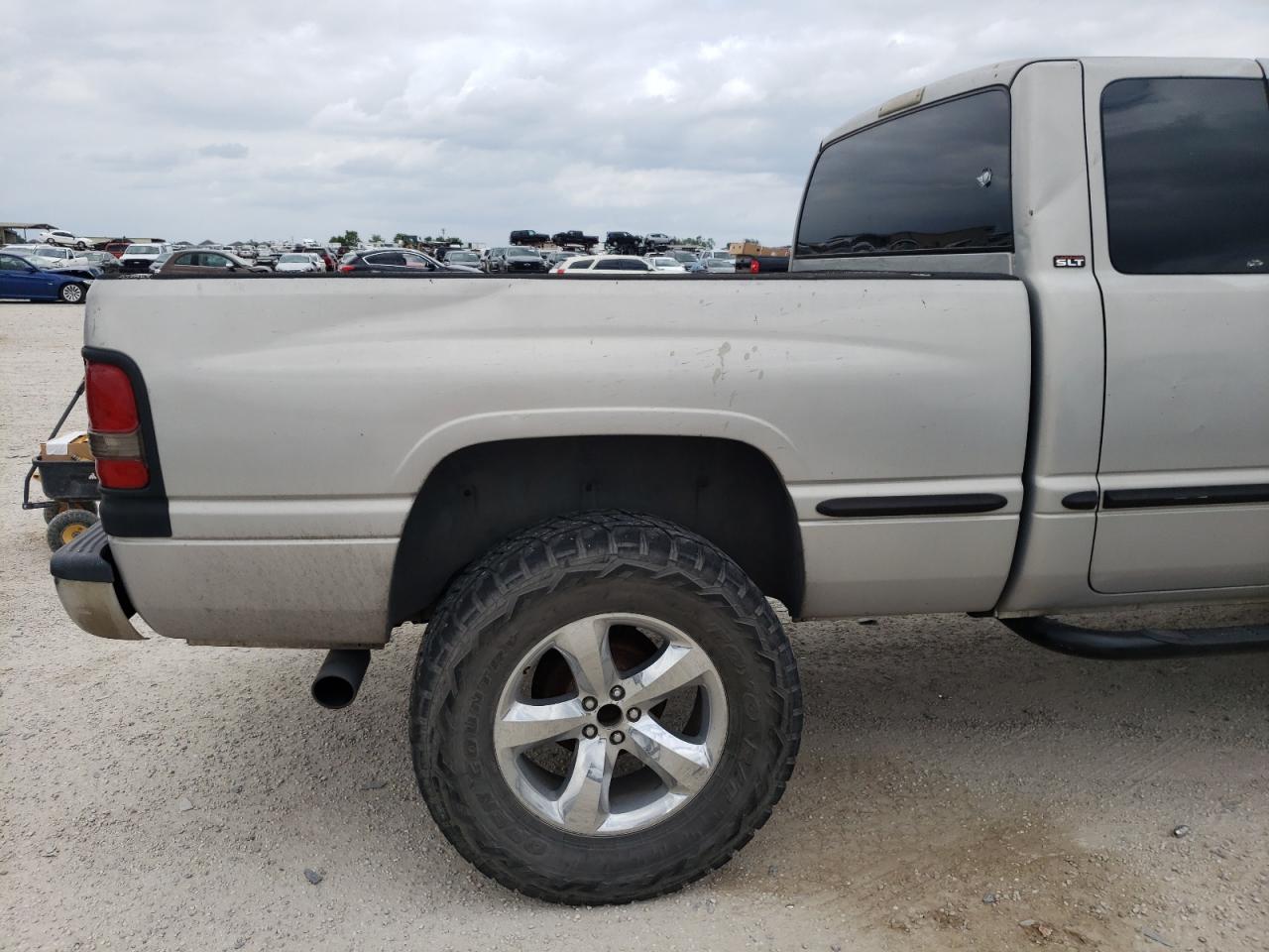 Photo 9 from auction – 1999 DODGE RAM 1500 with VIN 3B7HF13Z4XG180204
