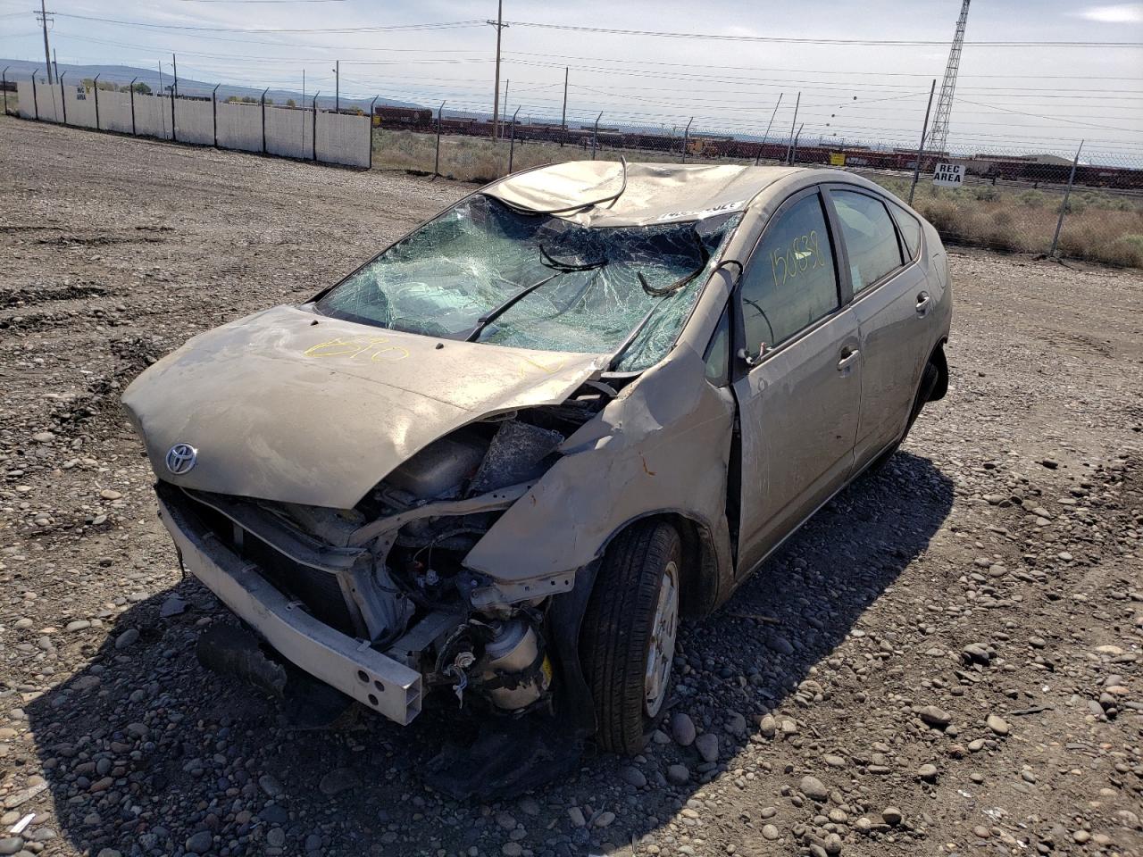 Photo 2 from auction – 2004 TOYOTA PRIUS with VIN JTDKB20U240045836