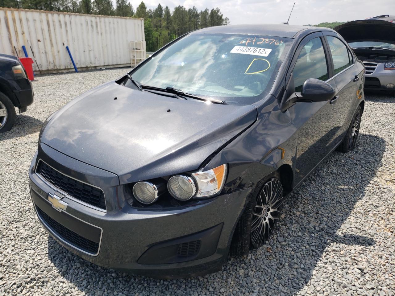 Photo 2 from auction – 2016 CHEVROLET SONIC LT with VIN 1G1JC5SH1G4142431