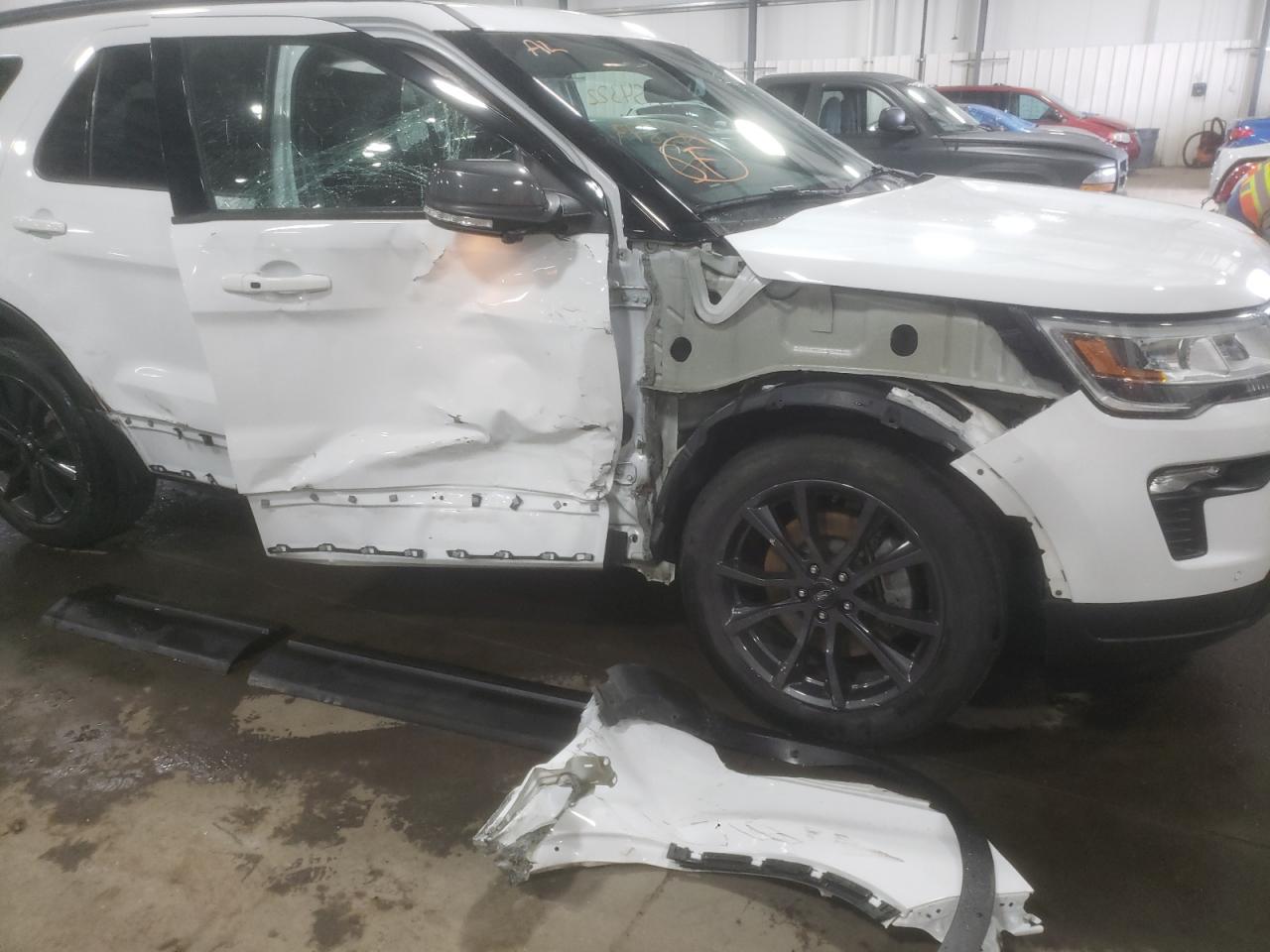 Photo 9 from auction – 2018 FORD EXPLORER X with VIN 1FM5K8D87JGC21422