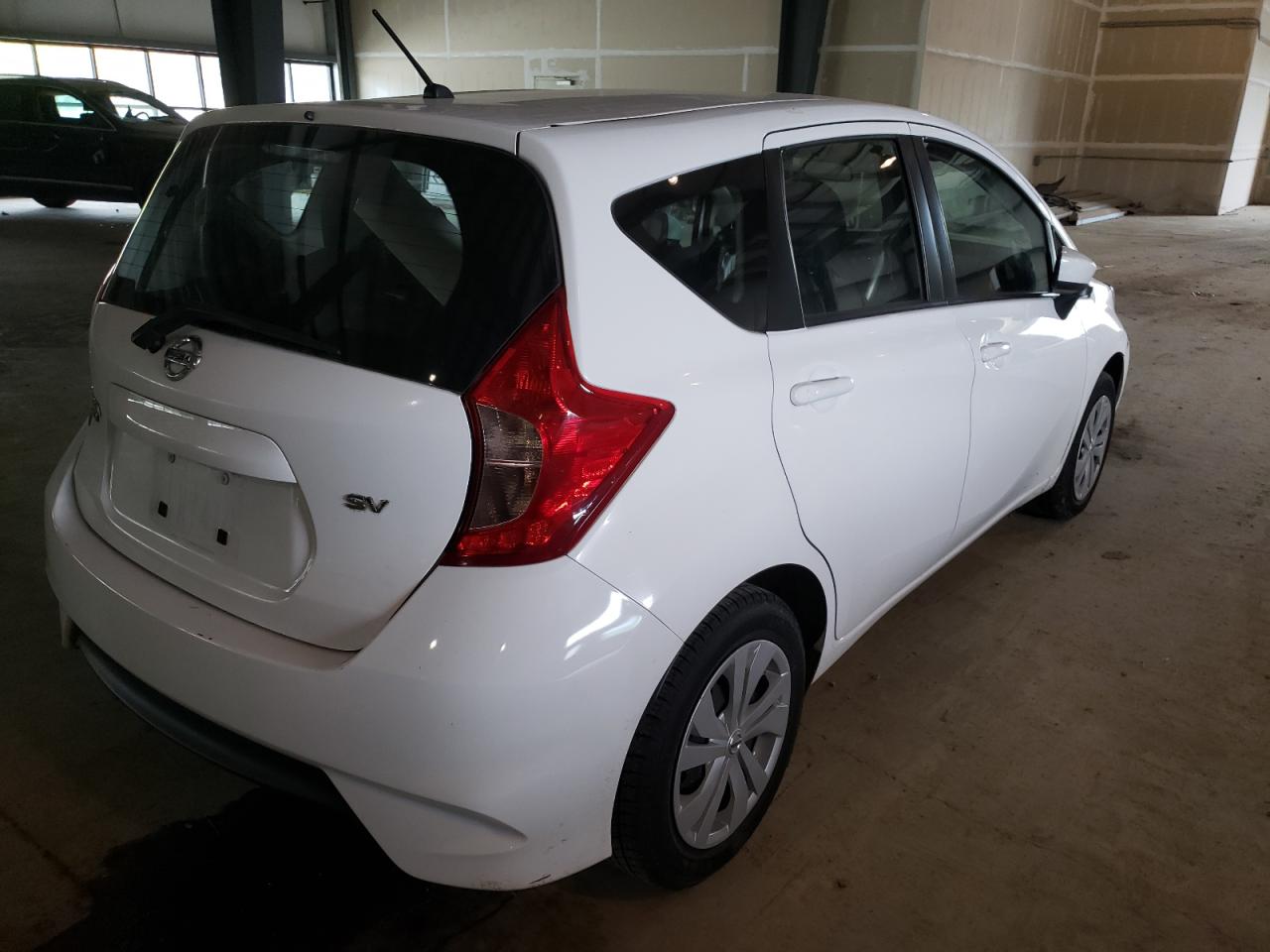 Photo 4 from auction – 2019 NISSAN VERSA NOTE with VIN 3N1CE2CP4KL357788