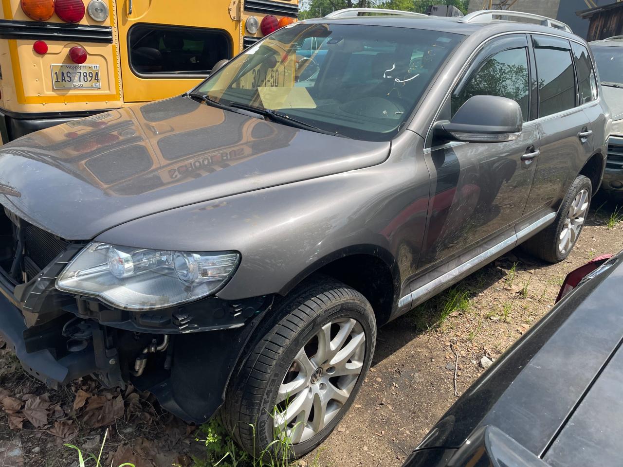 Photo 2 from auction – 2008 VOLKSWAGEN TOUAREG 2 with VIN WVGCB77L38D002602