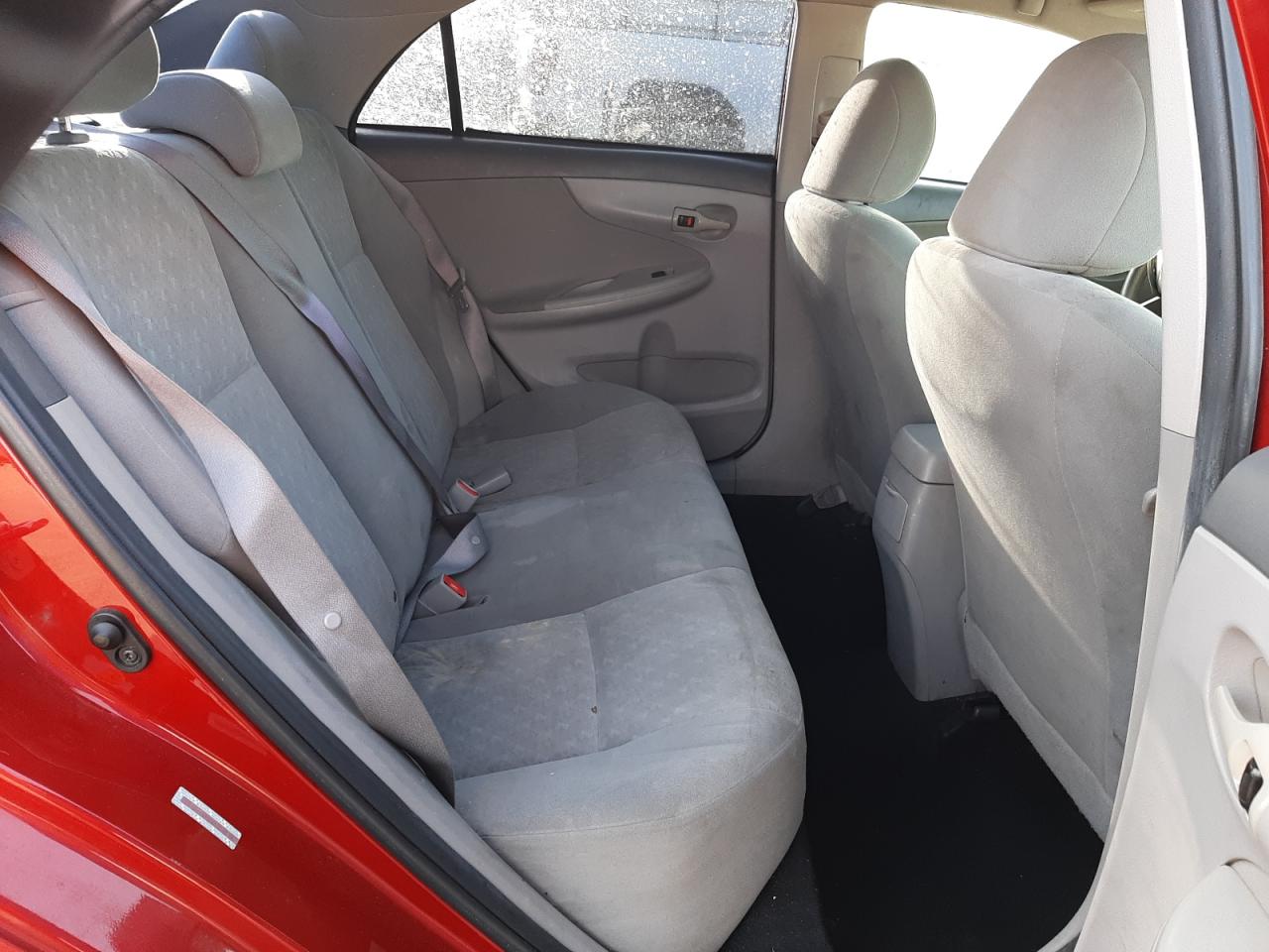 Photo 6 from auction – 2009 TOYOTA COROLLA 4D with VIN 1NXBU40E69Z024014
