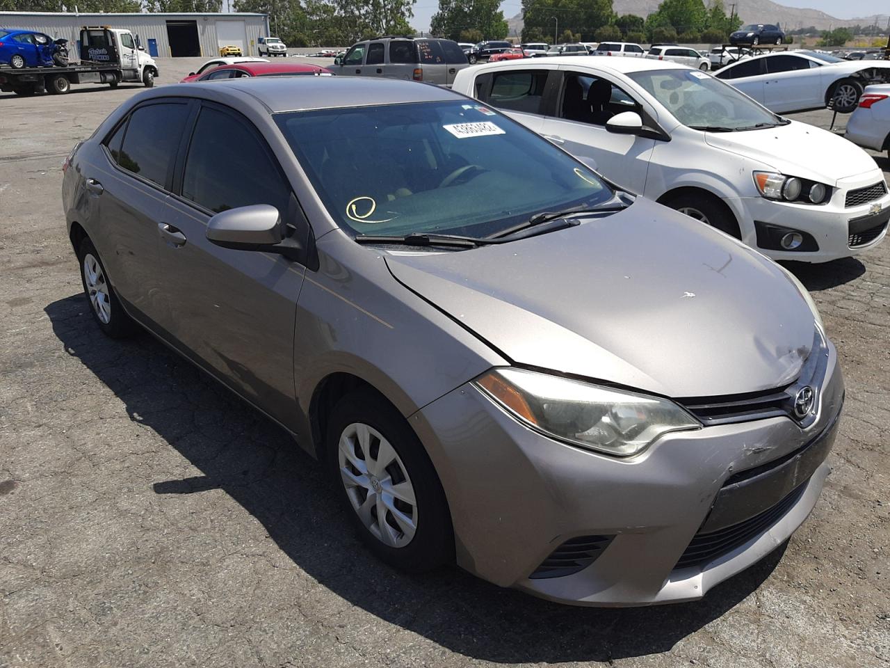 TOYOTA COROLLA EC 2015 with VIN 5YFBPRHE7FP361040 - Photo from auction