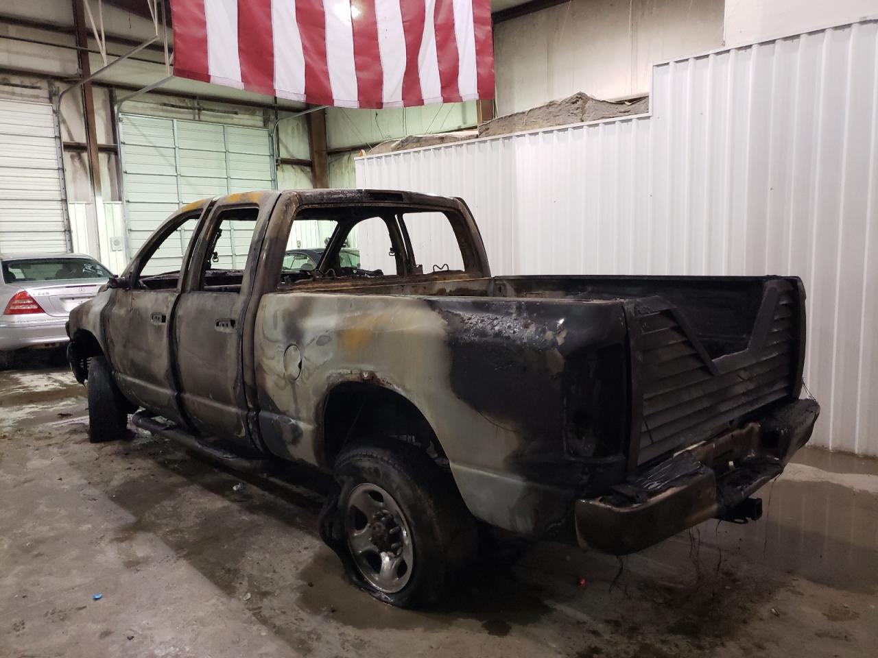 Photo 3 from auction – 2004 DODGE RAM 2500 S with VIN 3D7KU28C24G141294