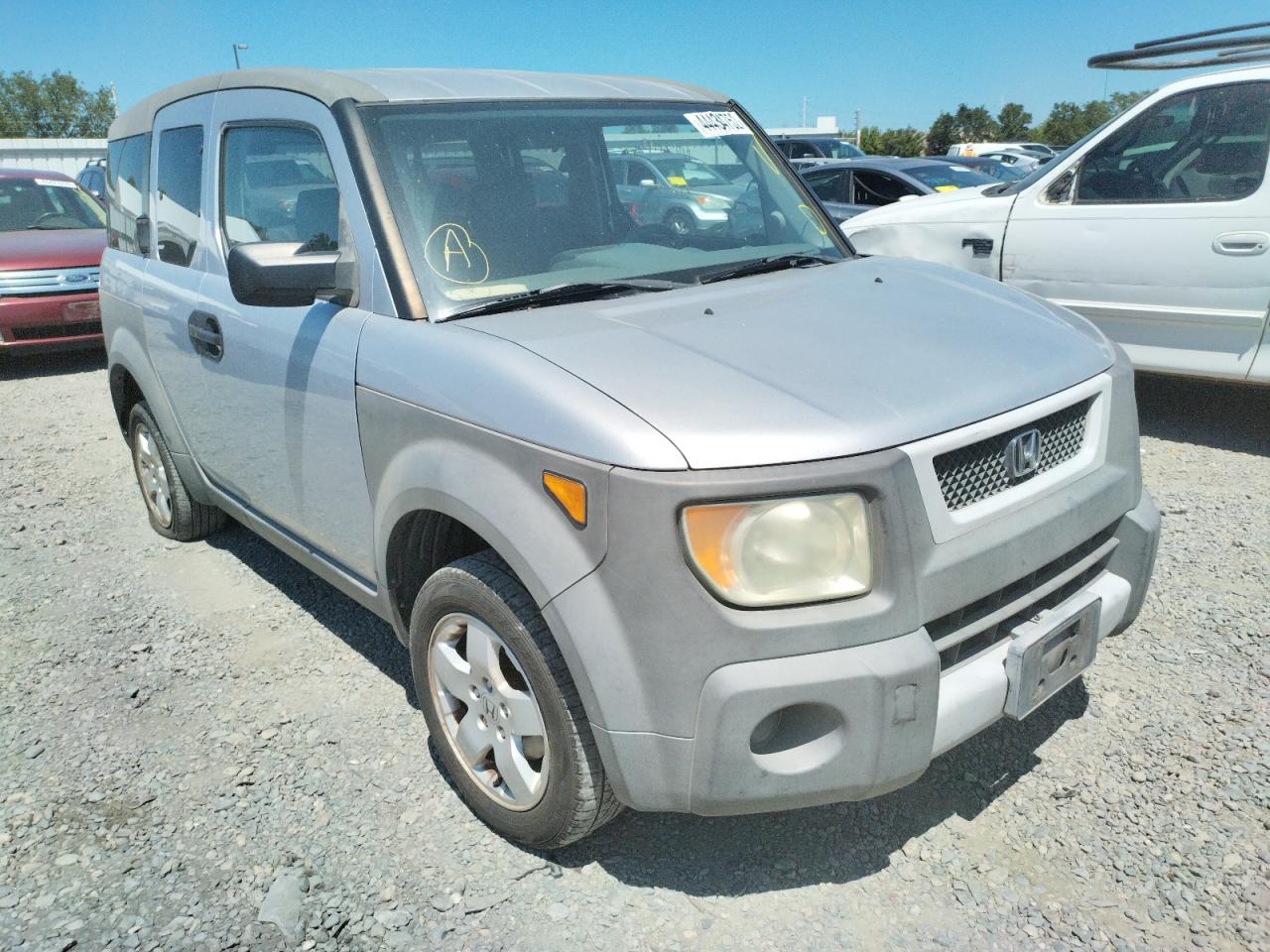HONDA ELEMENT EX 2003 with VIN 5J6YH28593L045264 - Photo from auction