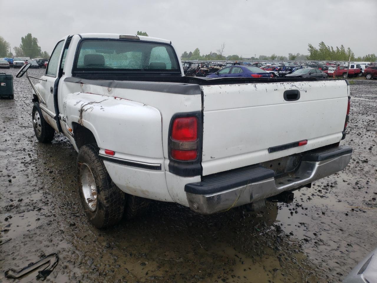 Foto 3 de la subasta – 1994 DODGE RAM 3500 con VIN 1B7MC36W2RS606276