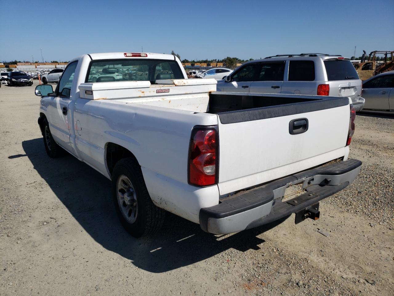 Photo 3 from auction – 2007 CHEVROLET SILVERADO with VIN 1GCEC14X17Z121605