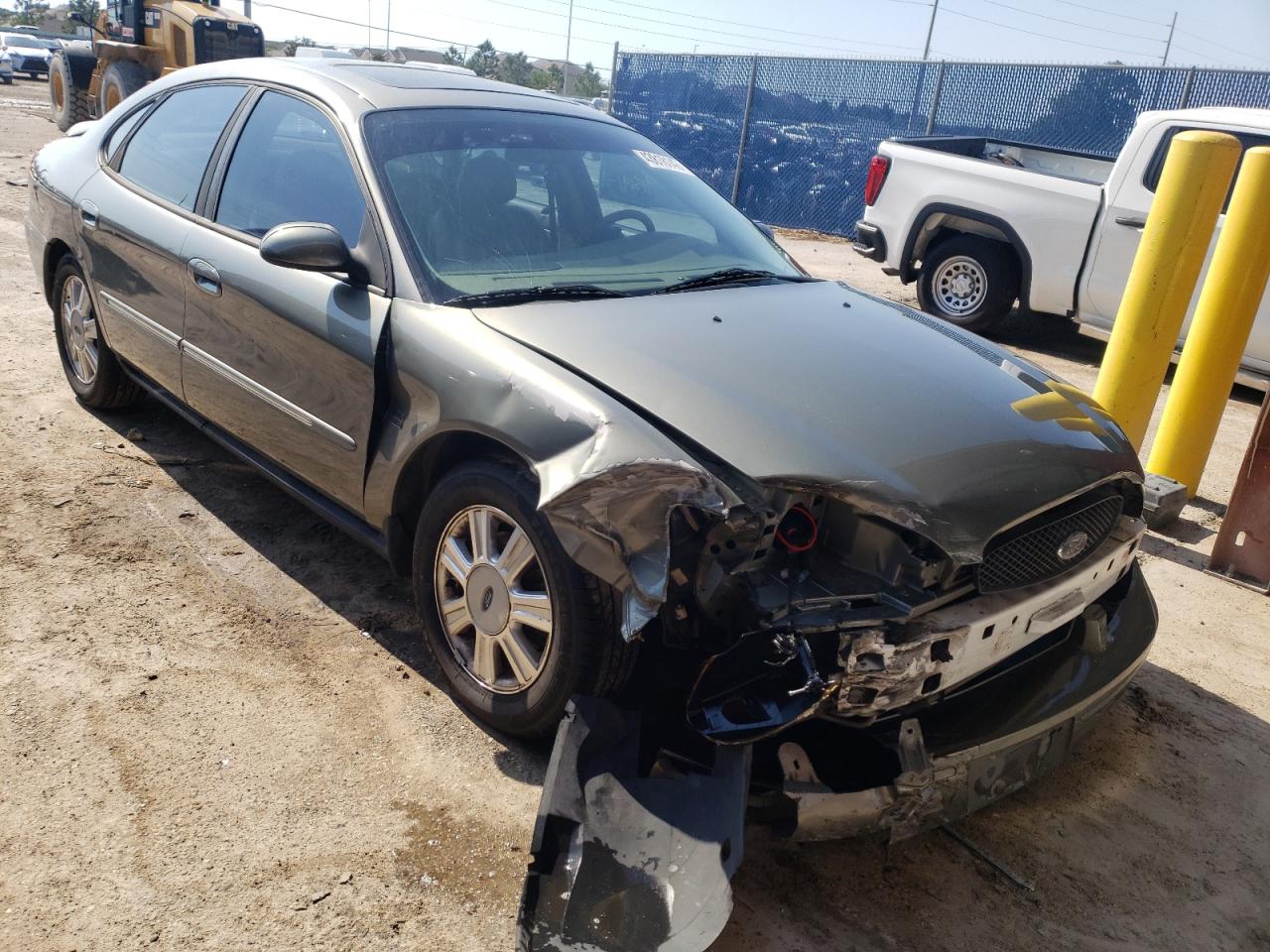 FORD TAURUS SEL 2004 with VIN 1FAFP56S84A105368 - Photo from auction