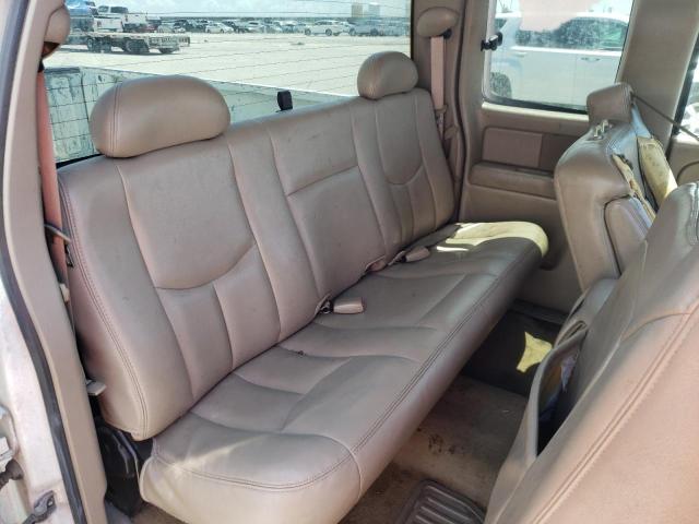 Photo 6 from auction – 2004 CHEVROLET SILVERADO with VIN 2GCEC19T641130231