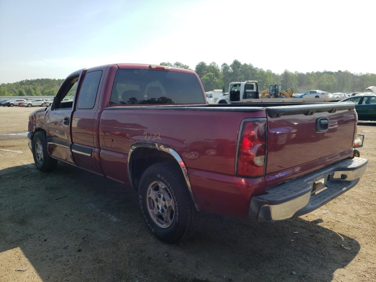 Photo 3 from auction – 2004 CHEVROLET SILVRDO LT with VIN 2GCEC19V241243479