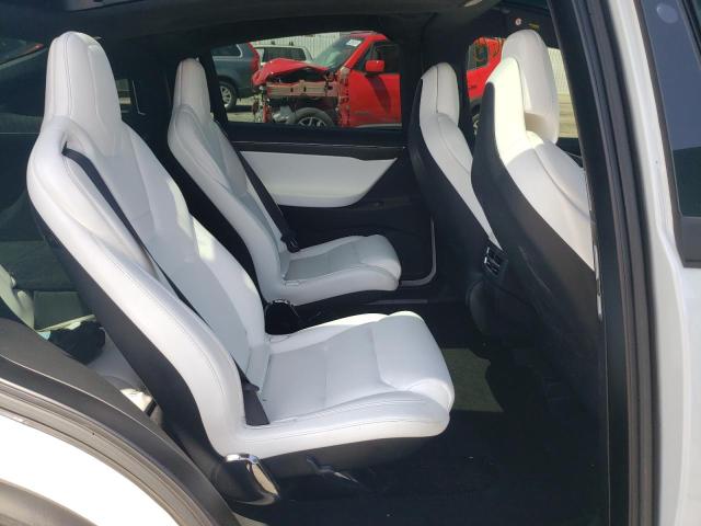 Photo 6 from auction – 2017 TESLA MODEL X with VIN 5YJXCBE20HF050082