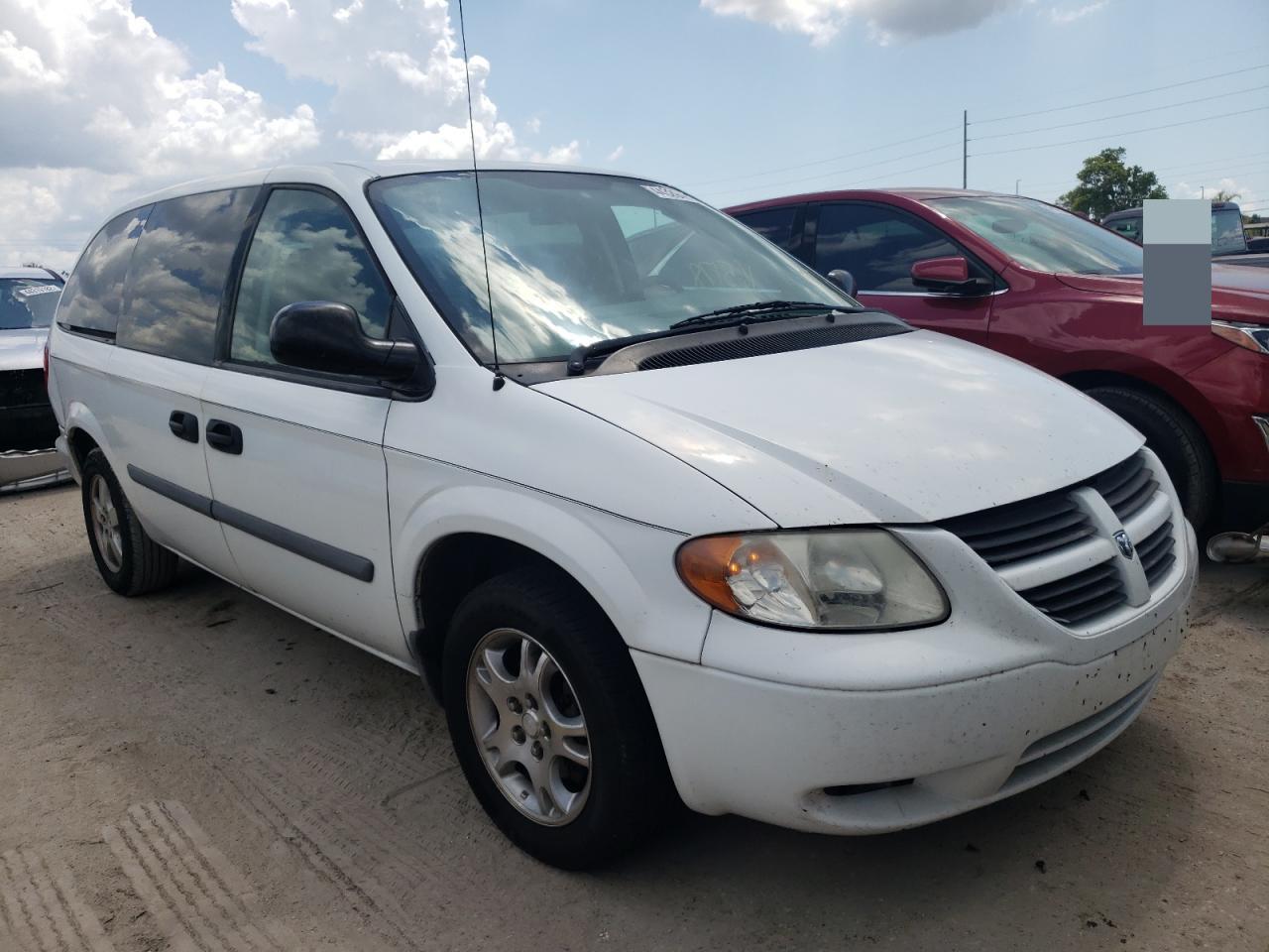 DODGE GRAND CARA 2007 with VIN 1D4GP23R97B251651 - Photo from auction