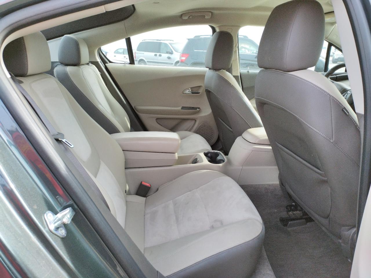 Photo 6 from auction – 2013 CHEVROLET VOLT with VIN 1G1RF6E49DU145727