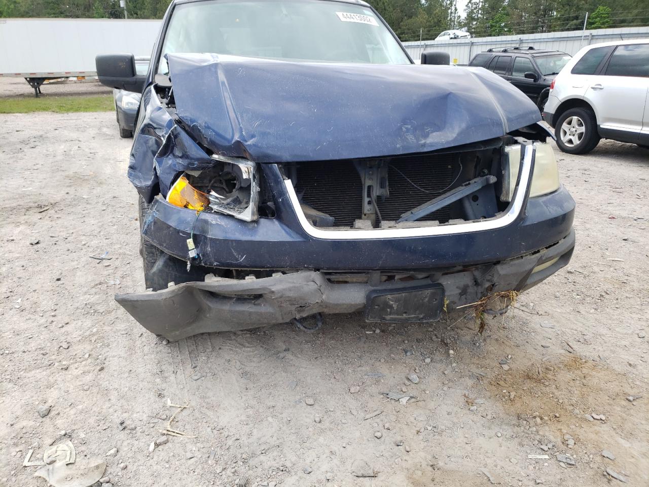 Photo 9 from auction – 2004 FORD EXPEDITION with VIN 1FMPU16W24LA73231