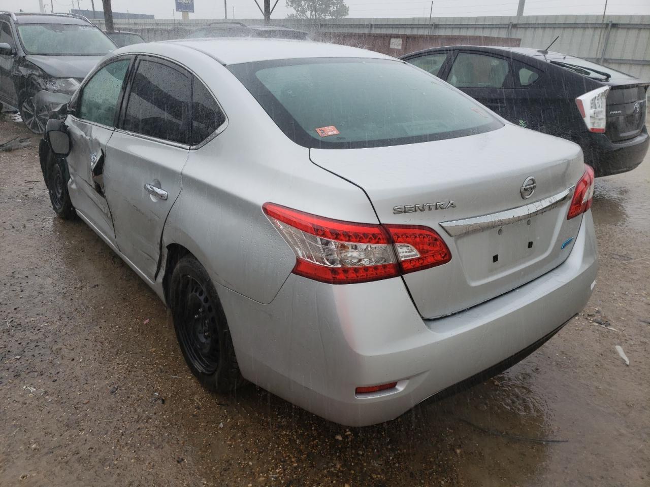 Photo 3 from auction – 2014 NISSAN SENTRA S with VIN 3N1AB7AP6EL683029
