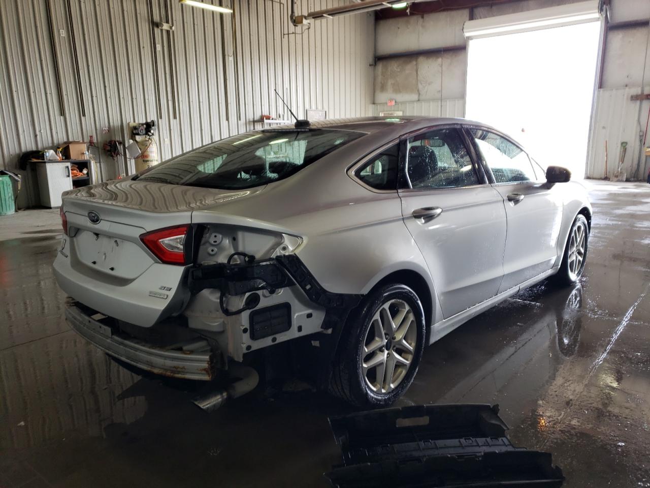 Photo 4 from auction – 2014 FORD FUSION SE with VIN 3FA6P0HD3ER148539