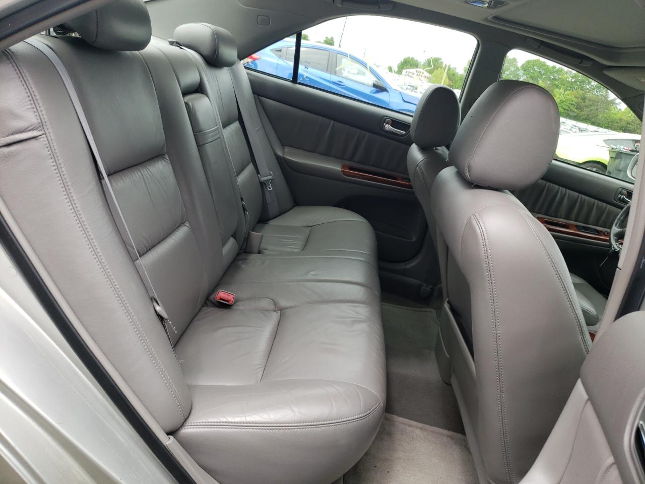 Photo 6 from auction – 2003 TOYOTA CAMRY LE with VIN 4T1BF30K93U562868