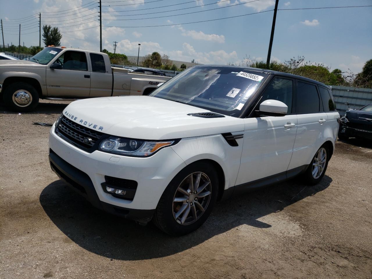 Photo 2 from auction – 2017 LAND ROVER RANGE ROVE with VIN SALWG2FV5HA175895