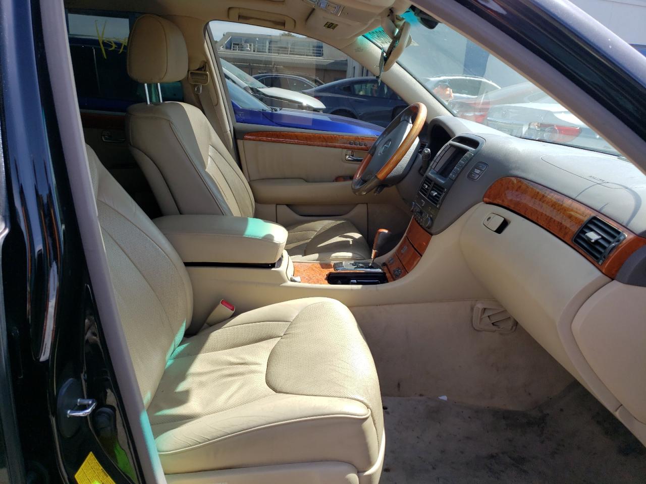 Photo 5 from auction – 2005 LEXUS LS 430 with VIN JTHBN36F550176667
