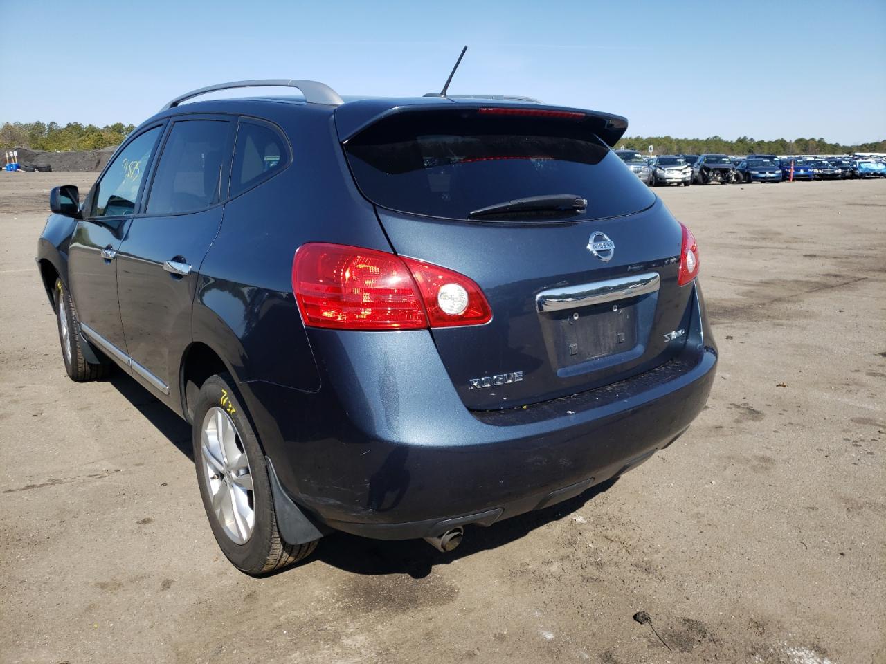 Photo 3 from auction – 2012 NISSAN ROGUE S with VIN JN8AS5MV4CW363828