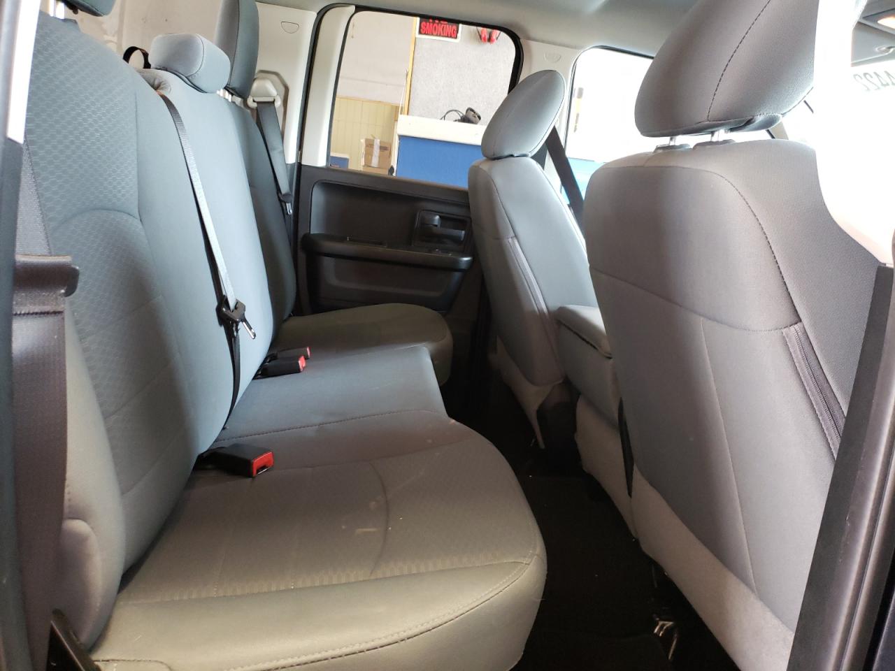 Photo 6 from auction – 2018 RAM 1500 ST with VIN 1C6RR7FG6JS246705