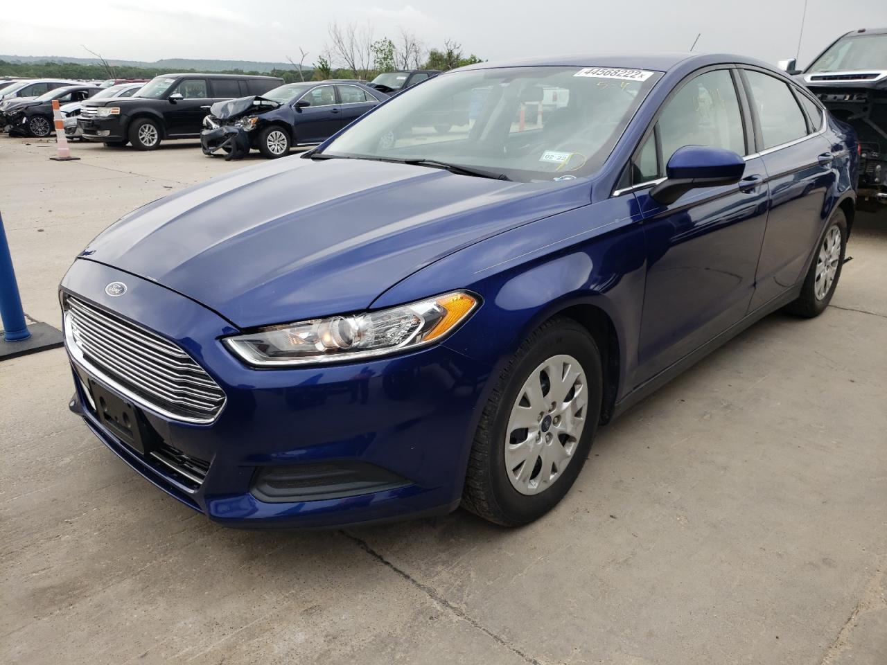 Photo 2 from auction – 2014 FORD FUSION S with VIN 3FA6P0G74ER314918