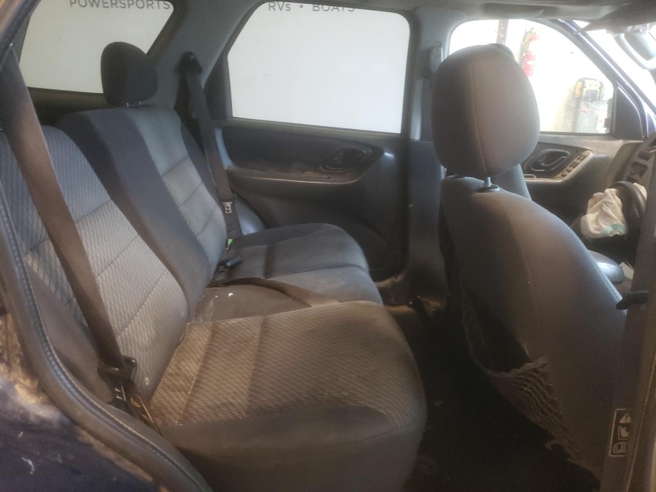 Photo 6 from auction – 2004 FORD ESCAPE XLT with VIN 1FMYU03134DA06719